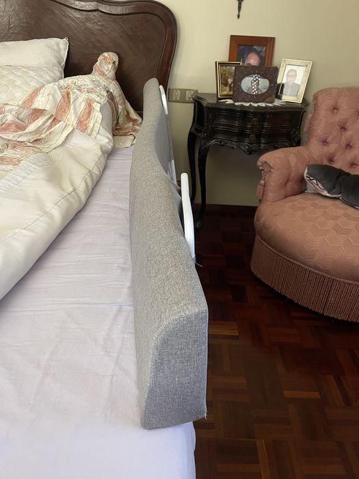 Vendo barras de proteção para cama