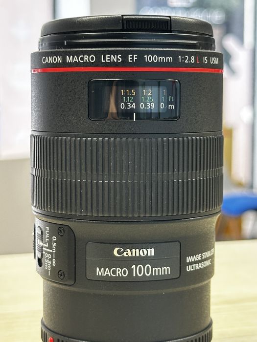 Lente Canon EF 100mm f/2.8L Macro IS USM