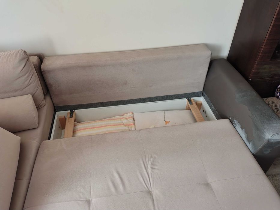 Sofa narożna w kształcie litery L