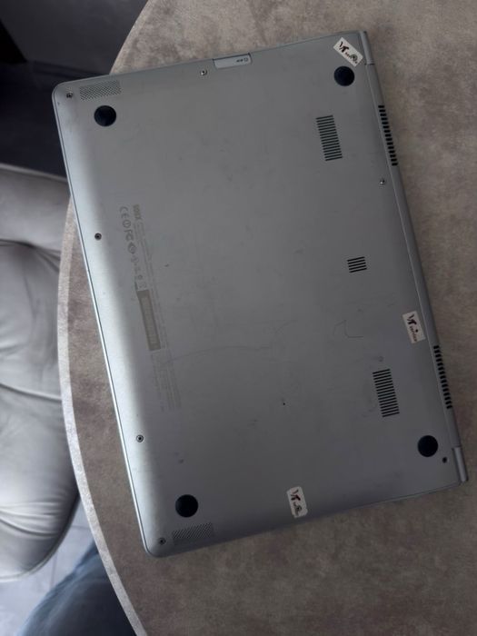 Samsung / Intel Core i7 / 4GB / 120GB SSD