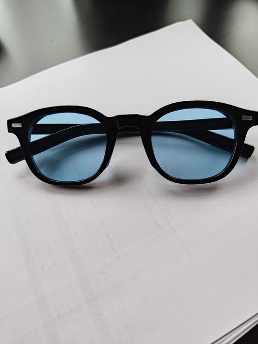 Okulary przeciwsłoneczne niebieskie szkła stylowe nowe