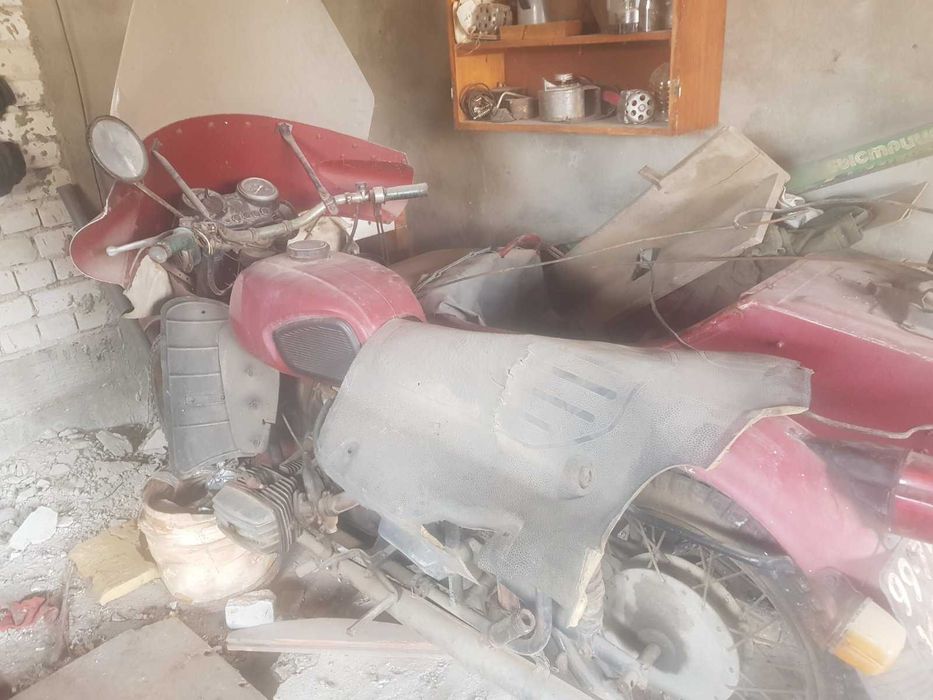 Мотоцикл МТ10 б/у потребує ремонту, фарба рідна