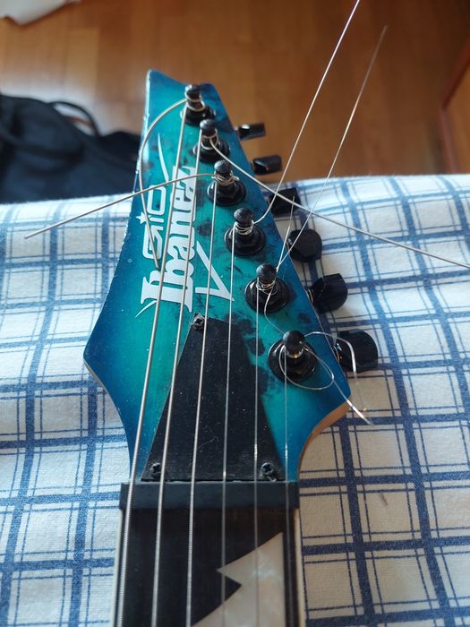 Guitarra Ibanez GR221