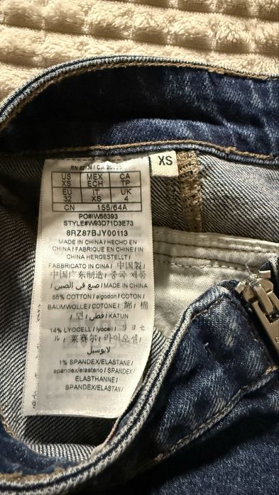 Продам джинсову спідницю GUESS