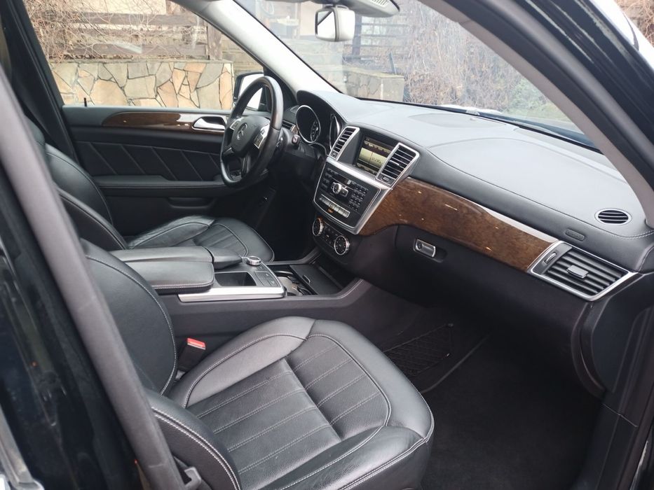 Mercedes-Benz GL-450