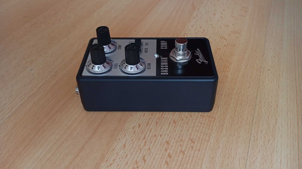 Pedal Fender bassman compressor com caixa
