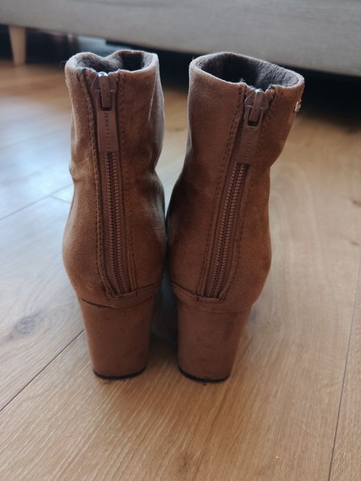 Buty na obcasie słupek r.40 26cm