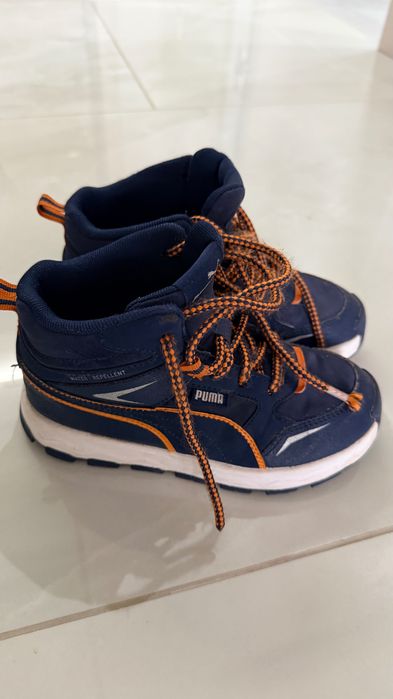 Продам дитячі весняні ботинки