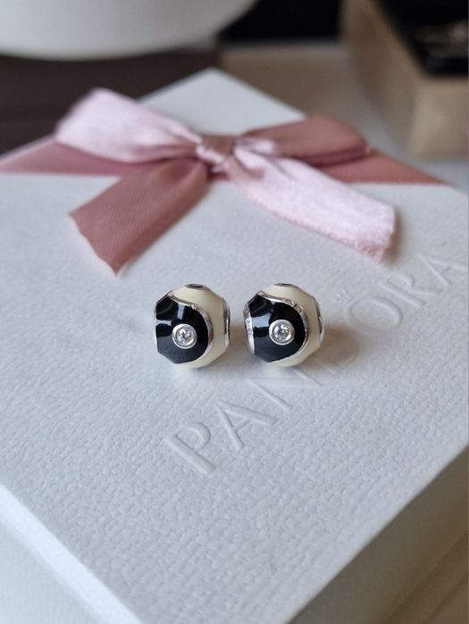 Conta Yin & Yang da Pandora