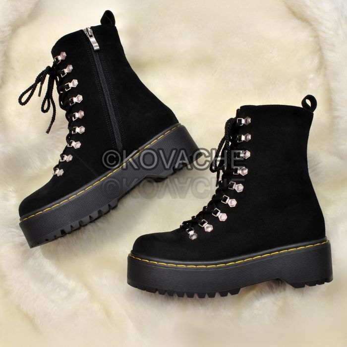 Жіночі натуральні  черевики шкіряні замшеві  демісезонні р. 35 23 см