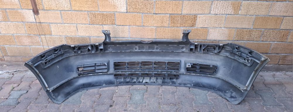 Zderzak Przód VW GOLF IV