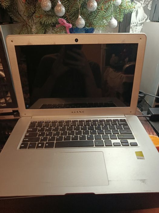 Laptop Kiano SlimNote 14.1 | Intel | Sprawny | Do nauki i pracy