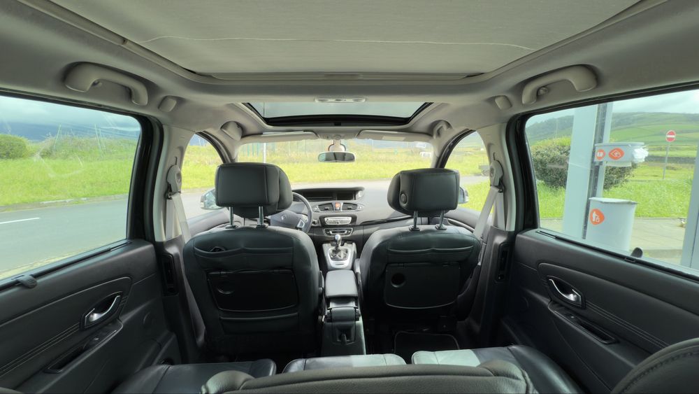 Renault Scenic 2011 - 1.5 dCi - Bose Edition 7 lugares
