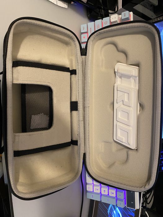 Asus rog ally Z1 extreme como nova