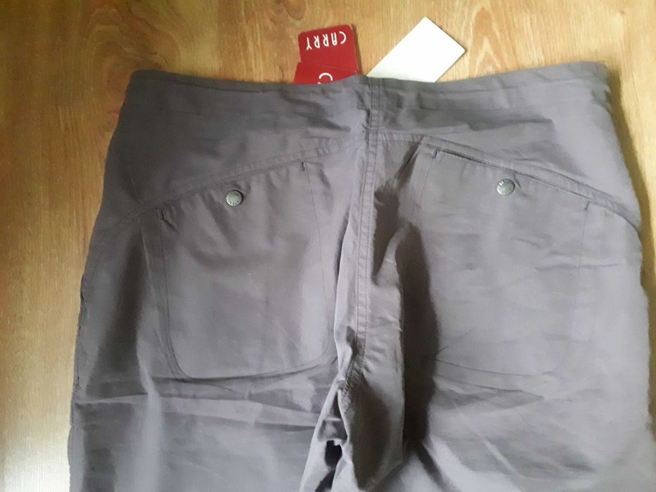 Spodenki 3/4 CARRY nowe rozm. XL Nowe