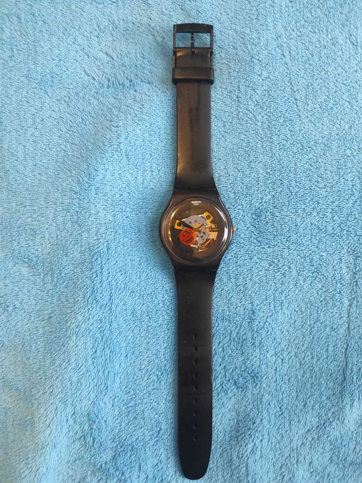 SWATCH SO29B107
Zegarek Swatch BLACK LACQUERED - męski