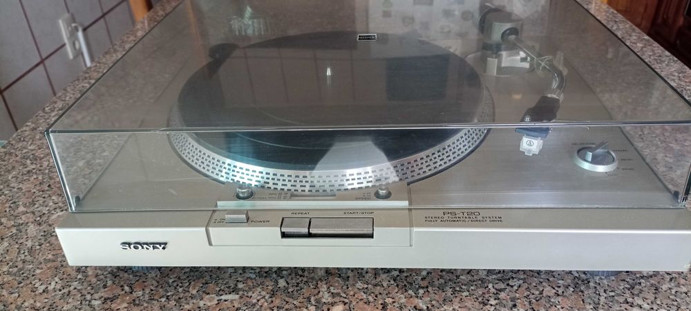 Gira-Discos Sony PS-T20