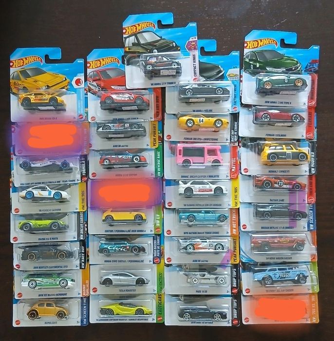 Lote 30 carros HotWheels