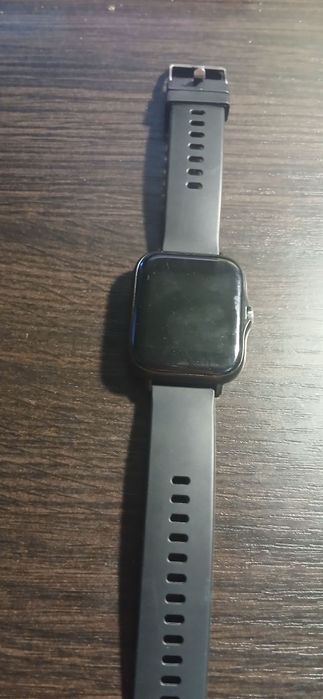 Smartwatch з зарядкою