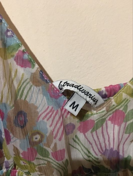 Stradivarius zwiewna letnia sukienka na ramiączkach r.M
