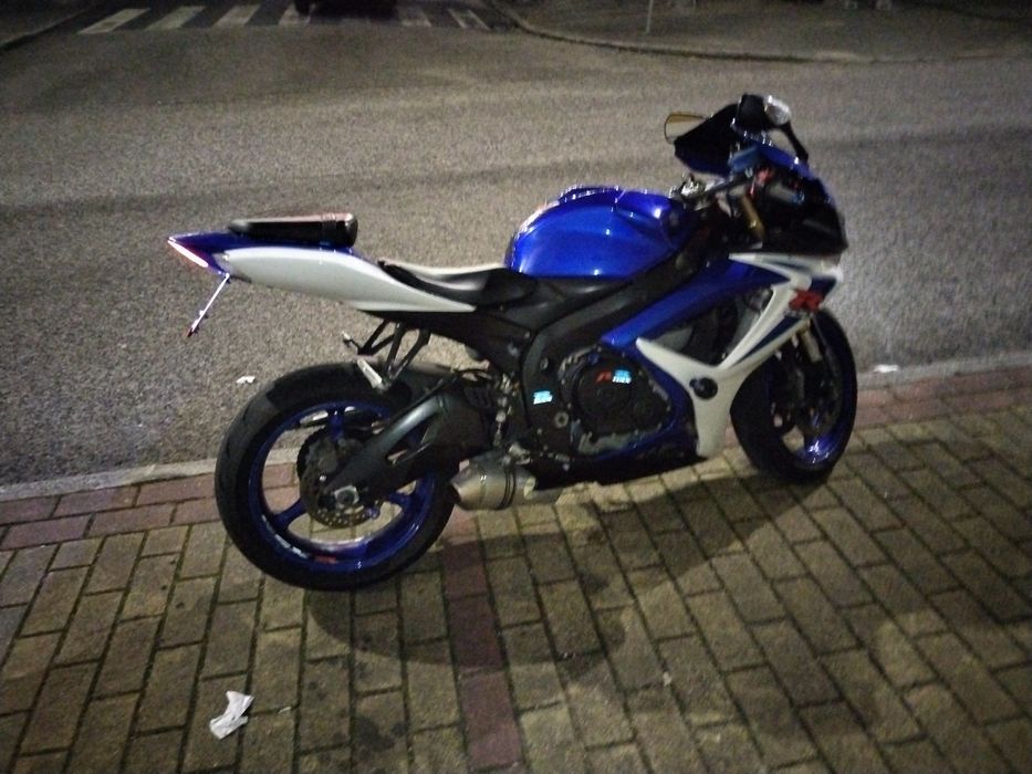 Gsxr 600  para venda