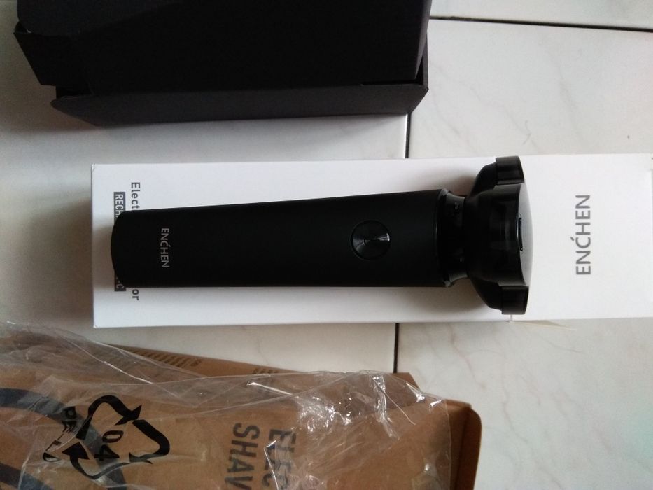 Електробритва Enchen Victor