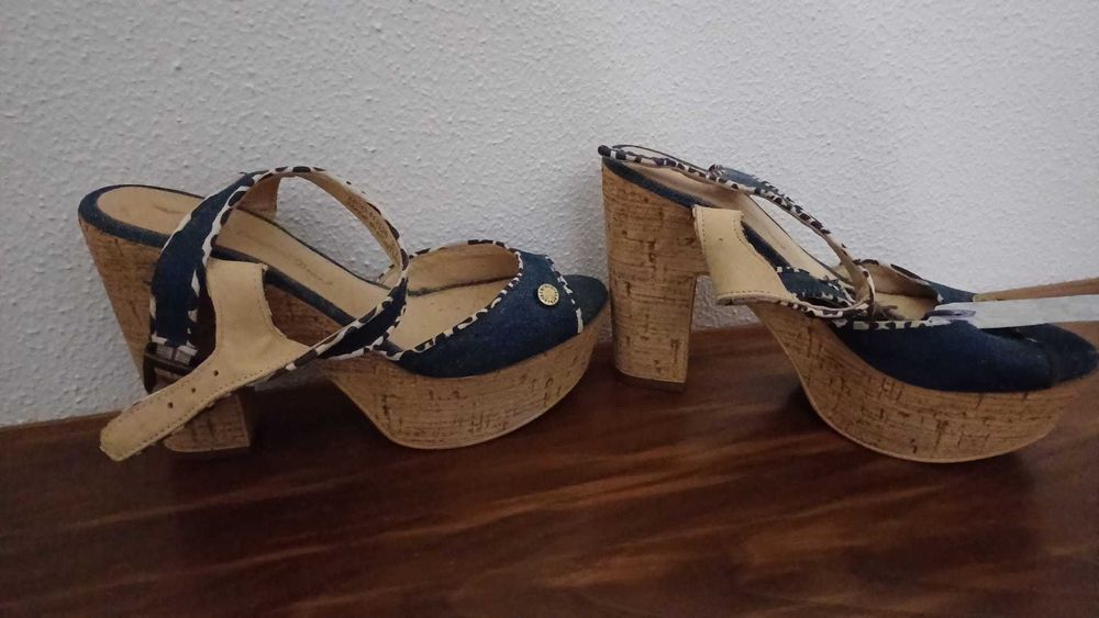 Sandálias ganga da Salsa