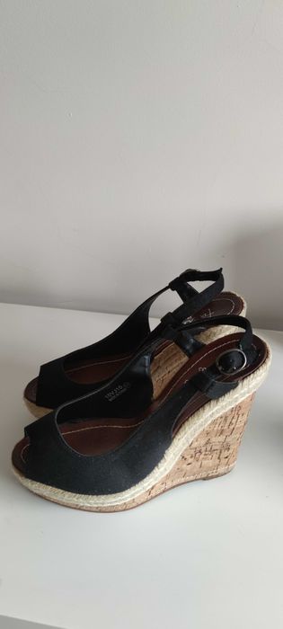 Sapatos preto Fashion by Marypaz