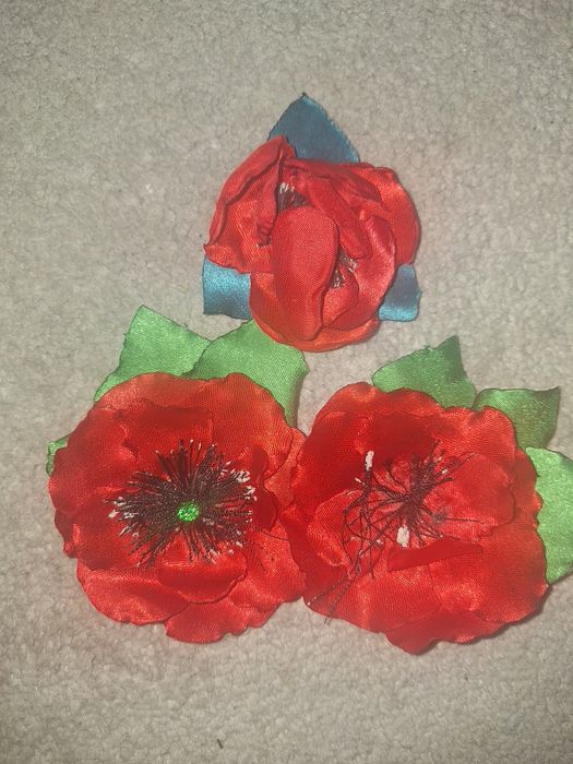 Заколки для волосся