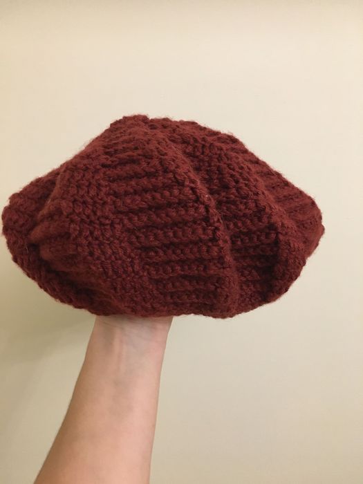 Beret retro ręcznie robiony