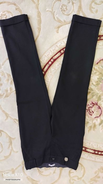 Шкільна форма для дівчат 11-13 років