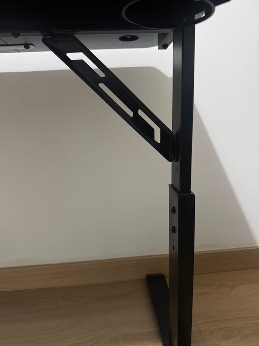 Mesa Gaming LOVIT (120cm/60cm)