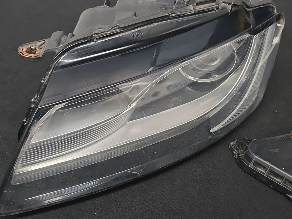Farol xenon frente esquerda original audi a5 b8 8T 2008- EPC