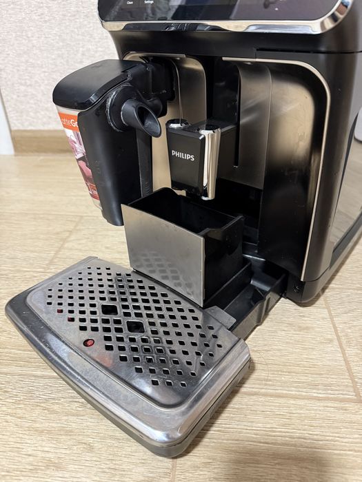 Кавомашина PHILIPS Series 5400