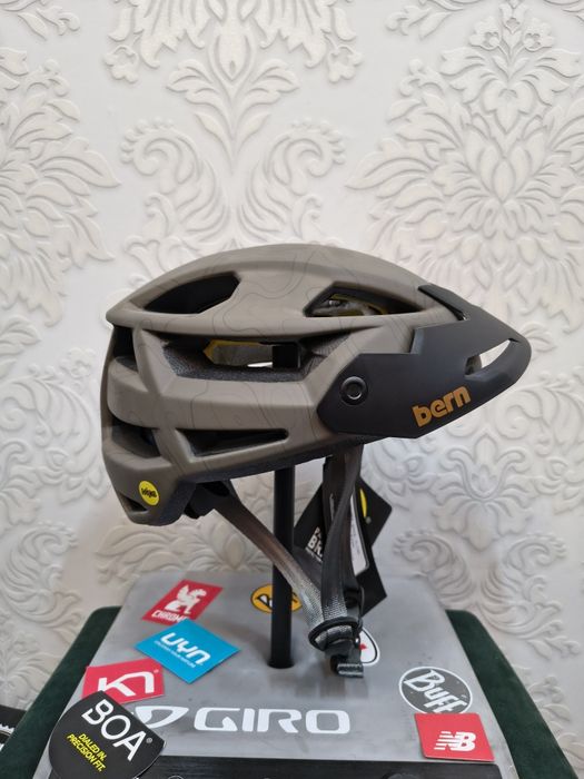 Kask rowerowy Bern FL 1 XC MIPS boa S