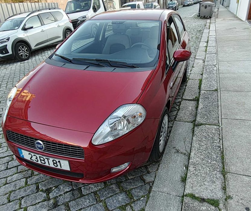Fiat Grande Punto 1.2 A/C  Nacional  3737kms! livro revisoes da marca