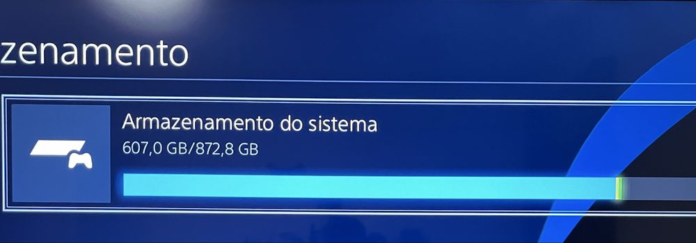 Playstation 4 com jogos e acessórios