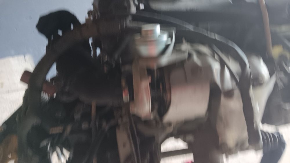 Motor  2000 gasoleo  e componentes