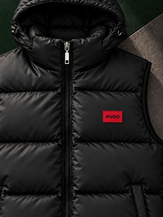 ЦІНА БУЛА 2500!Ціна була 3000!Чоловіча жилетка Hugo Boss,черная брендовая жилетка,чорний жилет на весну,мужская жилетка черного цвета S M L XL XXL
