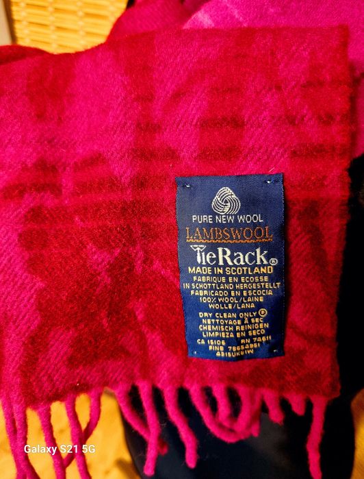 Nowy szal 100% welna virgin wool