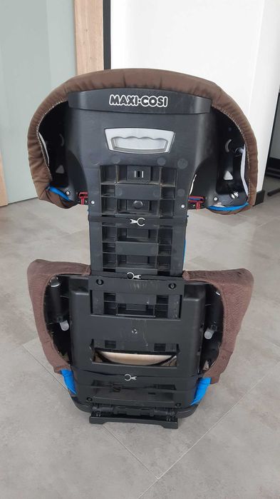 Fotelik samochodowy Maxi-Cosi Rodi Air Protect 15-36kg funkcja spania