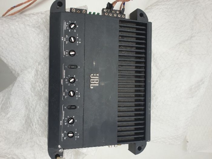 Усилитель 5 канальный JBL GTO-5EZ на 1 килловат 5ти канальный