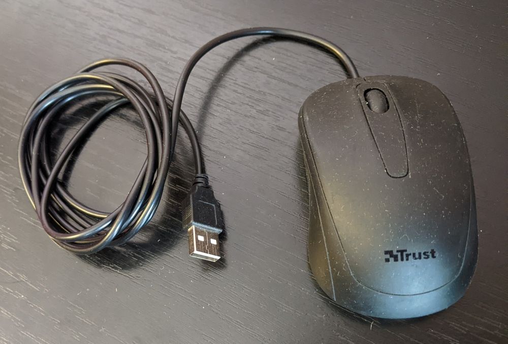 Мышь компьютерная Logitech геймерская