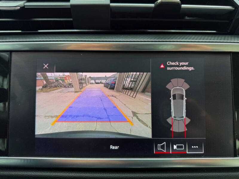 2020 Audi Q3 quattro Premium Plus 45 TFSI