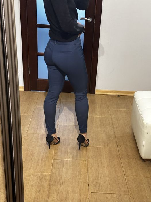 Ідеальні сині брюки від массімо