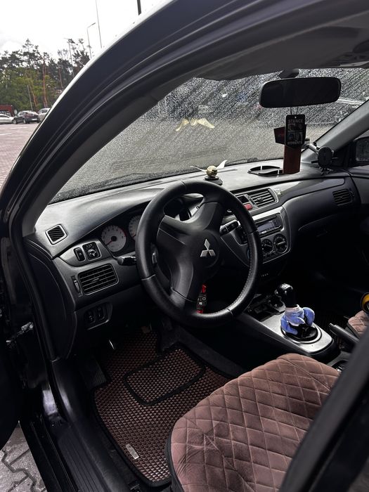 Продам Lancer 9 1.6 бензин