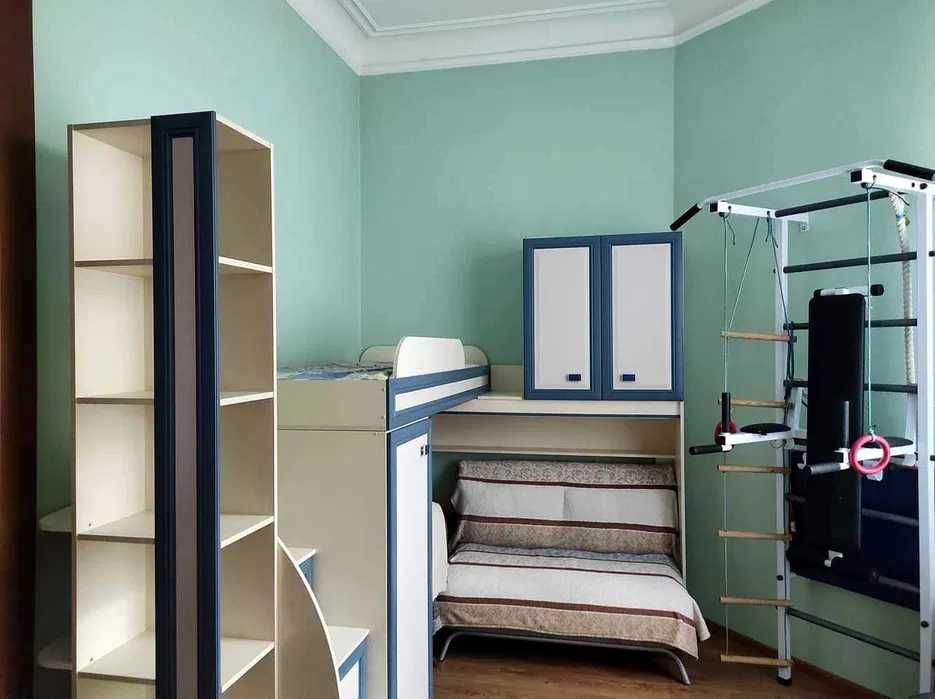 3к квартира ЦЕНТР Поділ Поштова площа Стелі 3.6м