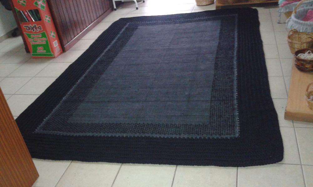 Carpete Nova com Croché