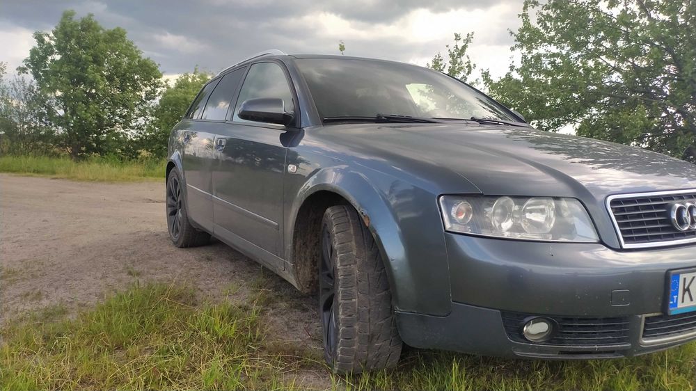 Продам Audi a4 2002р 1.9 96kw