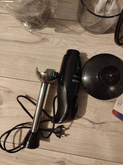 Продам на запчастини блендер